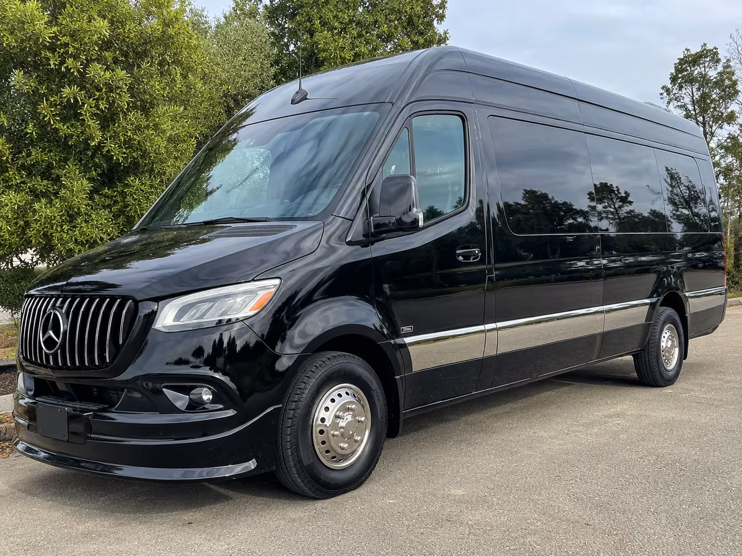 find the perfect transportation for your next wine tour 5