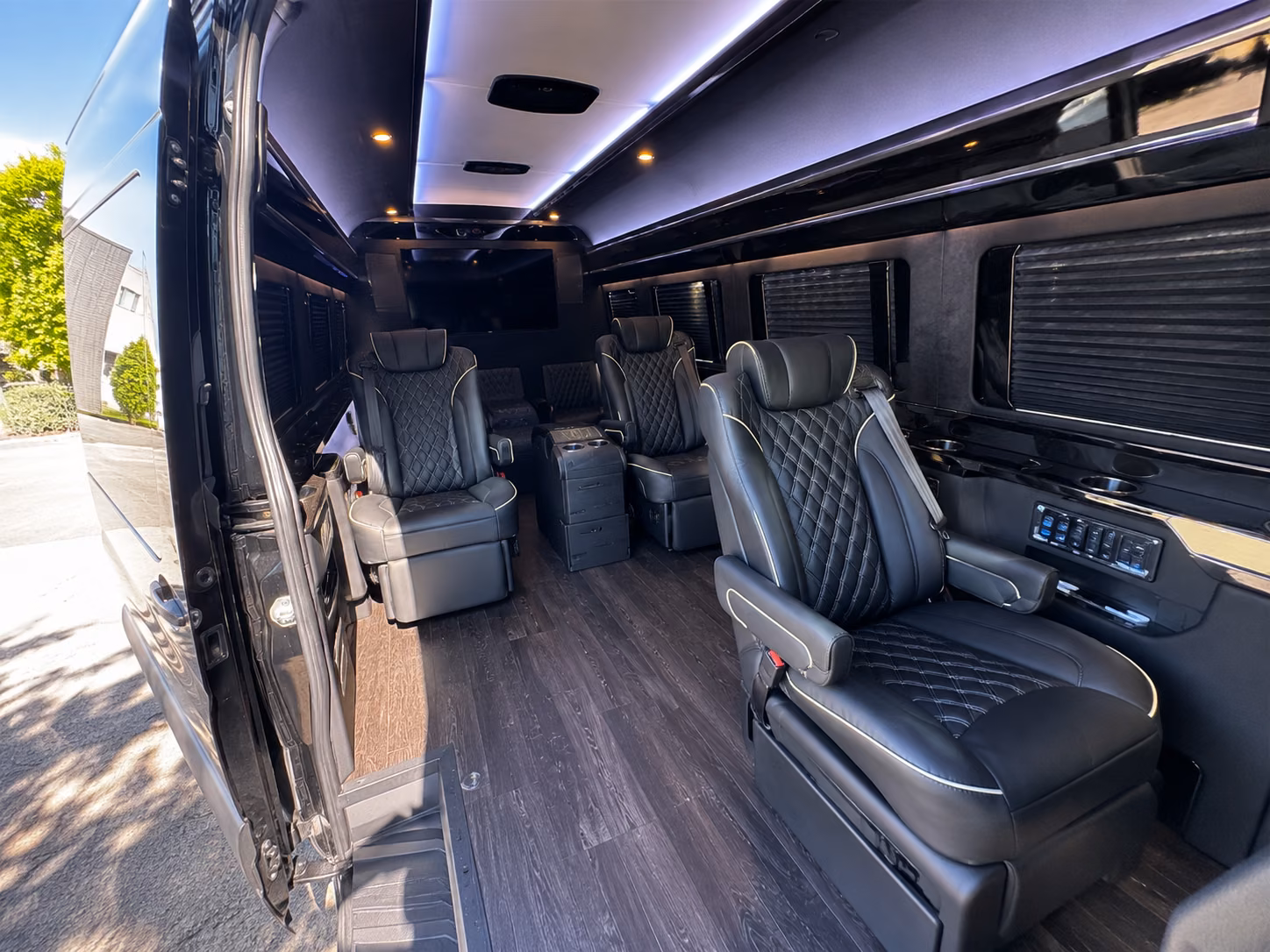 hollywood prom sprinter rental